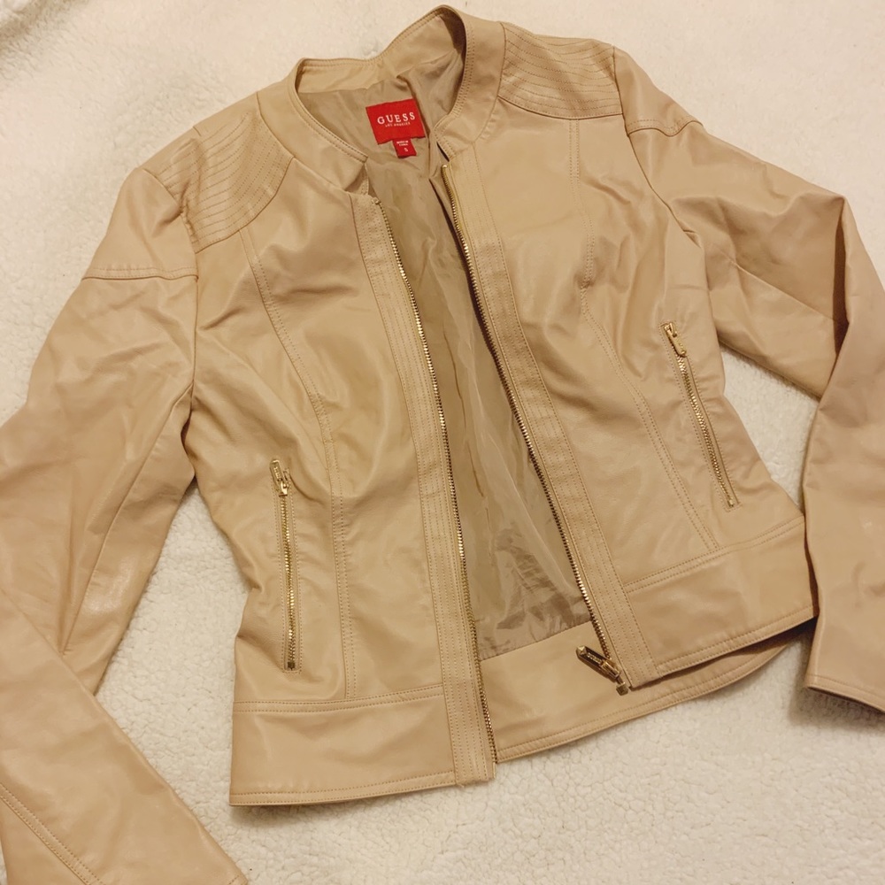 🌺GUESS faux leather beige jacket size S petite🌺